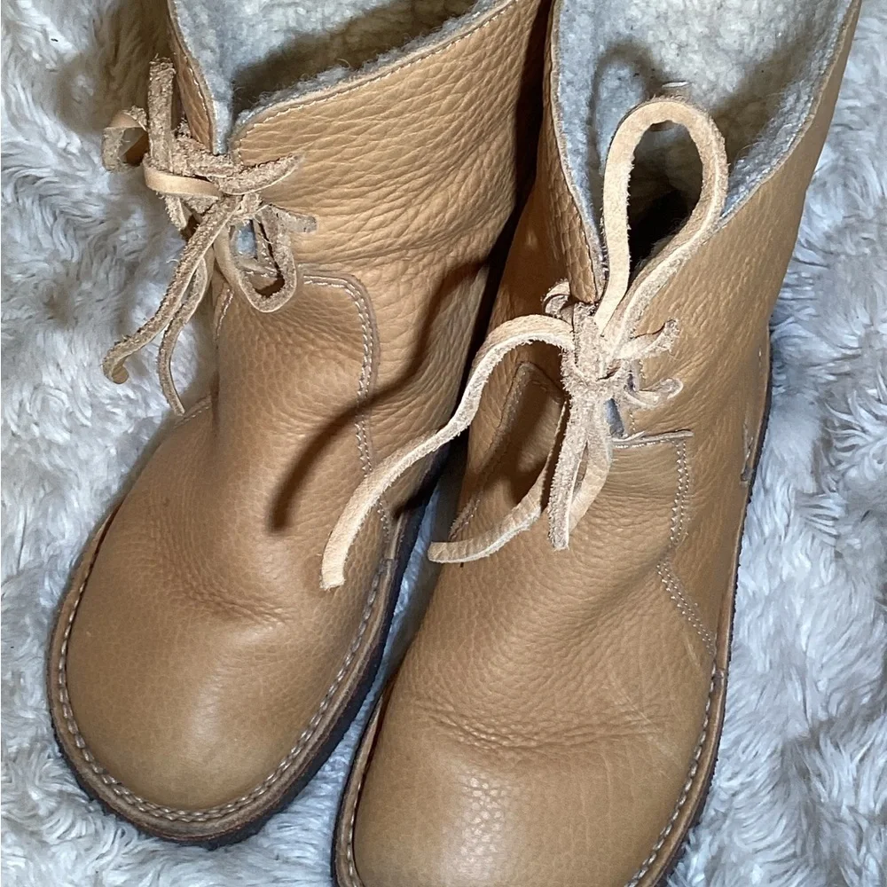 Duck feet mol Tan Leather Ankle Boots size 9